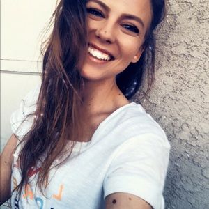 Meet your Posher, Megan